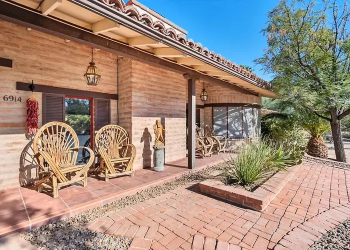 Holiday home Southwest Gem-pool & Mountain Views